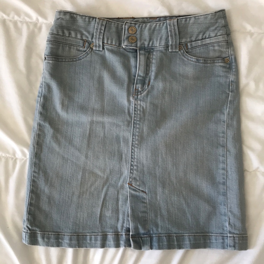 Gap denim skirt